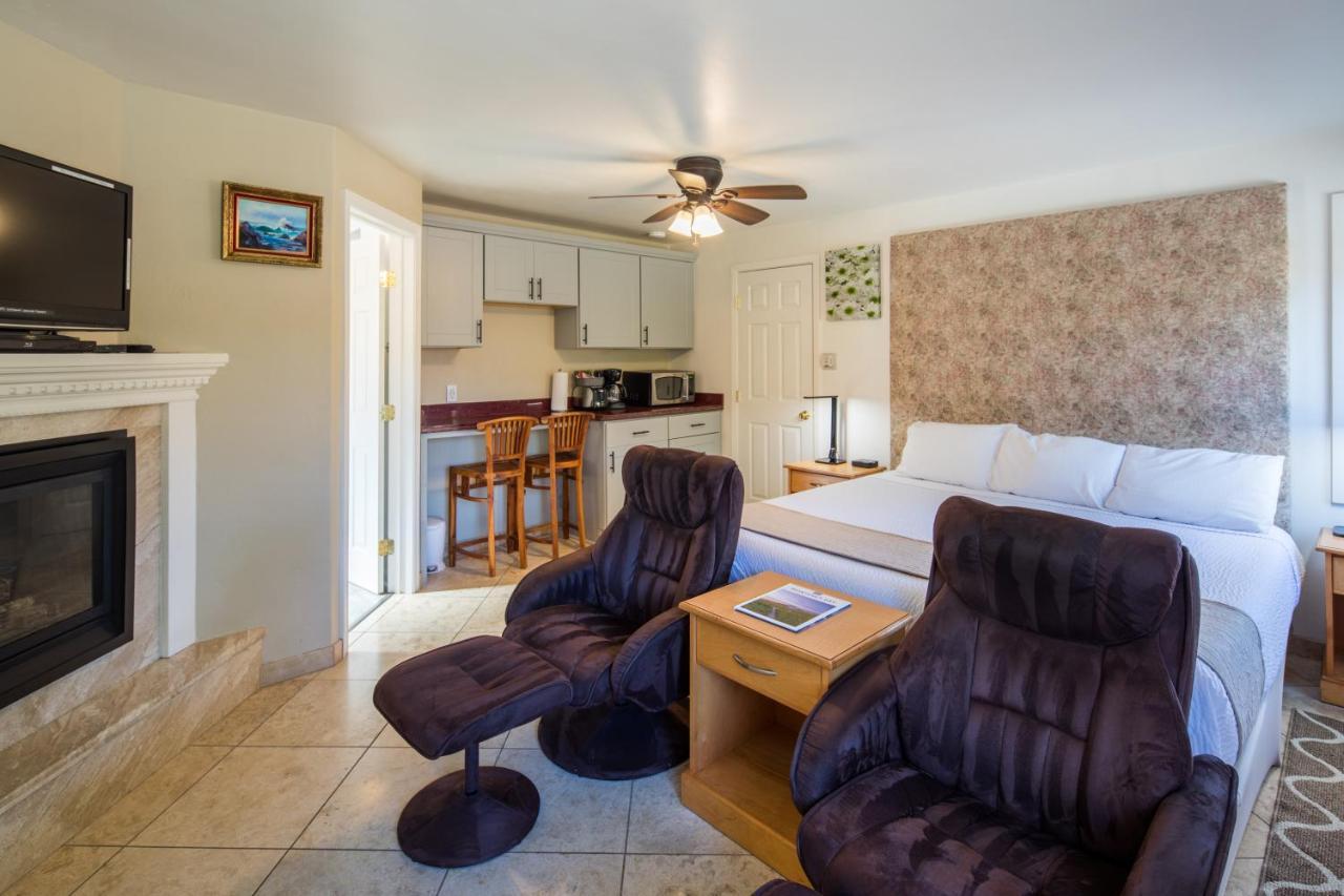 Andril Fireplace Cottages Pacific Grove Extérieur photo