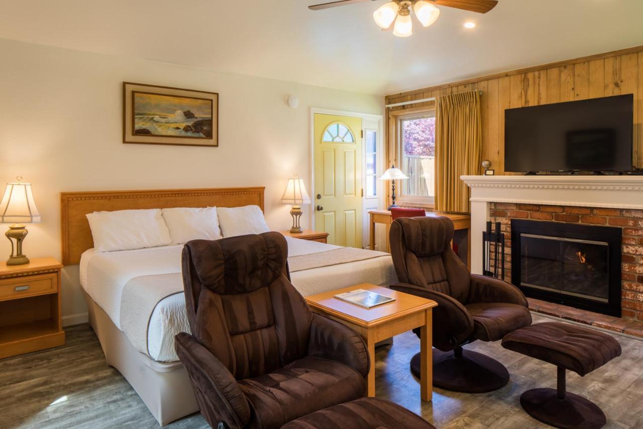 Andril Fireplace Cottages Pacific Grove Extérieur photo