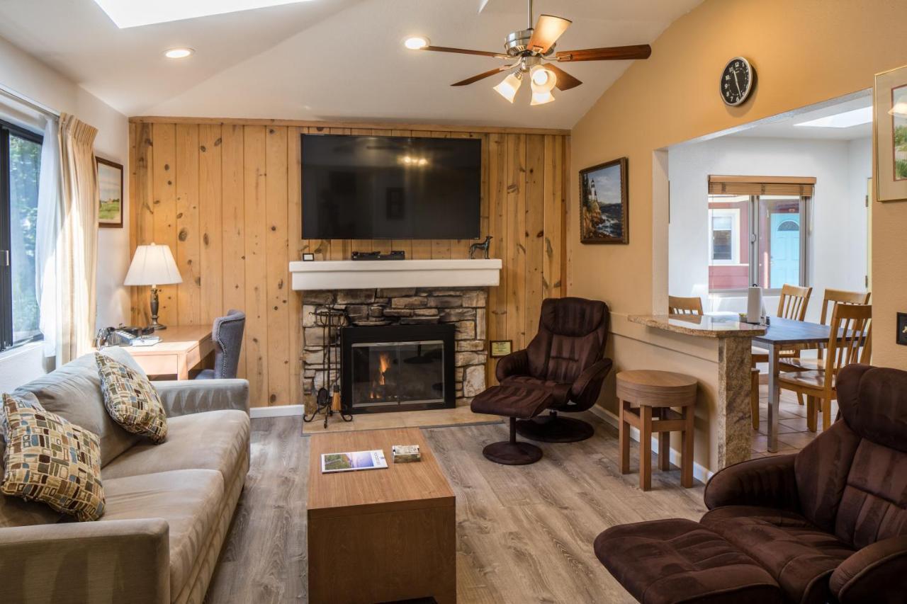 Andril Fireplace Cottages Pacific Grove Extérieur photo