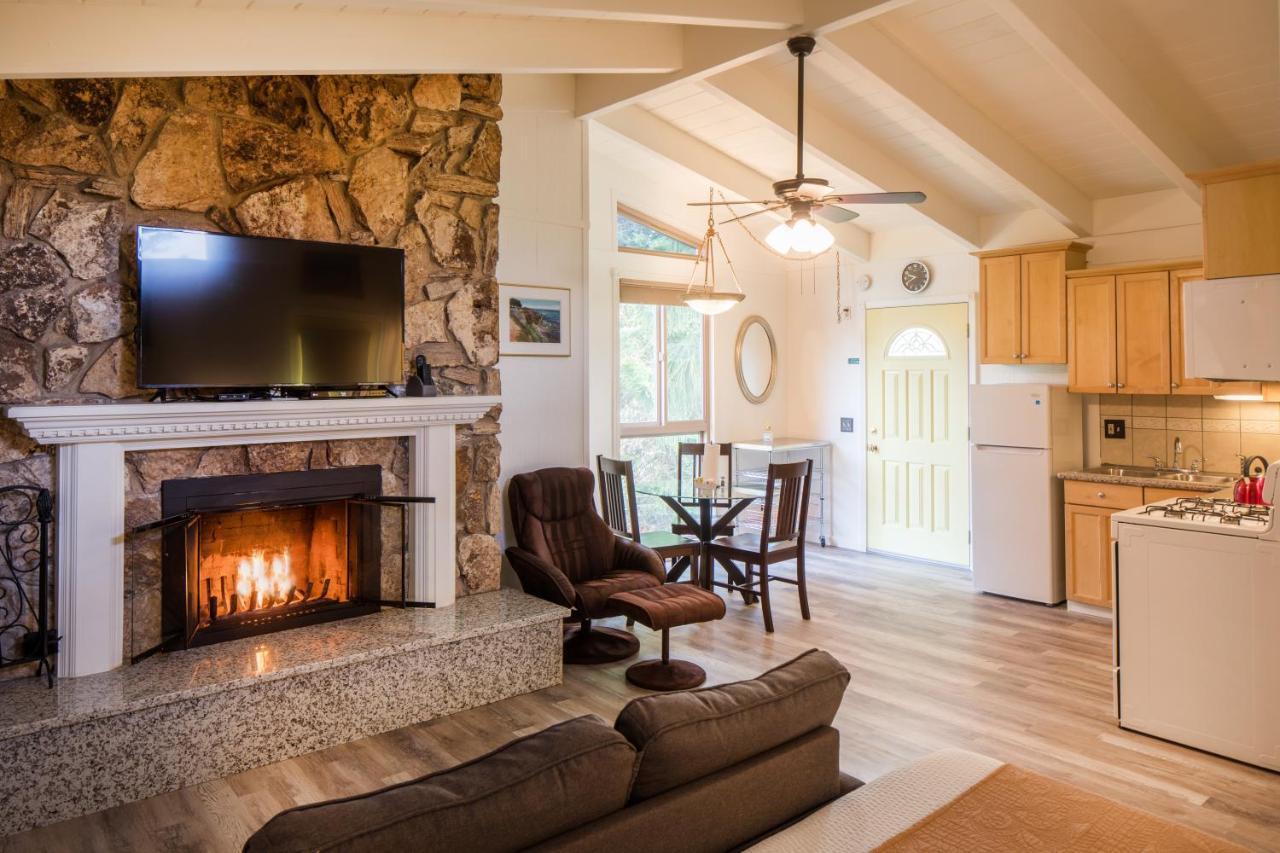 Andril Fireplace Cottages Pacific Grove Extérieur photo